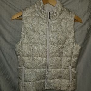 NWT White House Black Market vest sz. Small